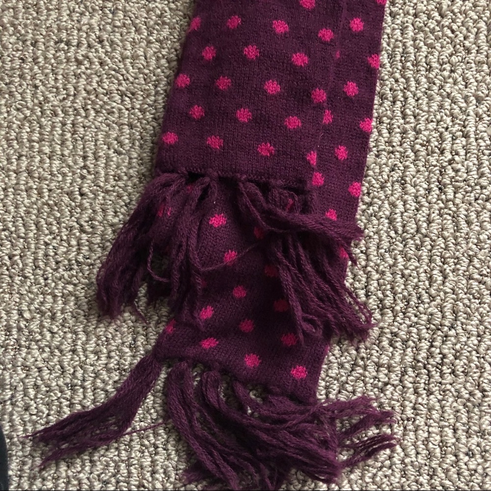 Assorted Scarves - Picture 2 of 4